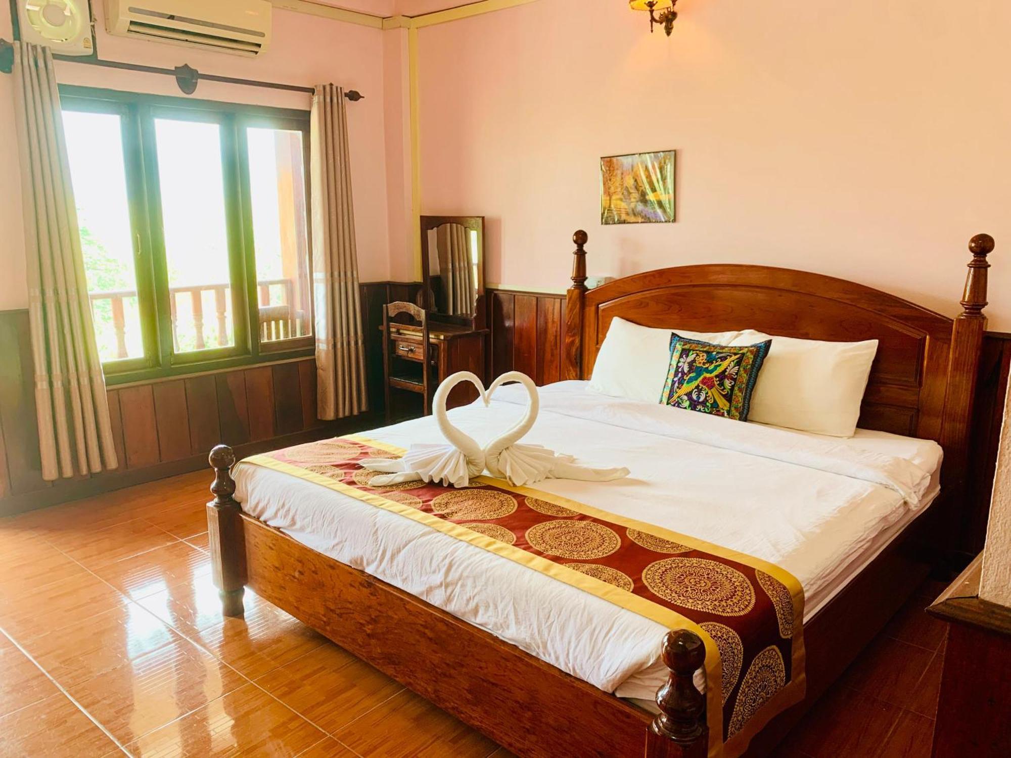 Happy Riverview Hotel Vang Vieng Εξωτερικό φωτογραφία