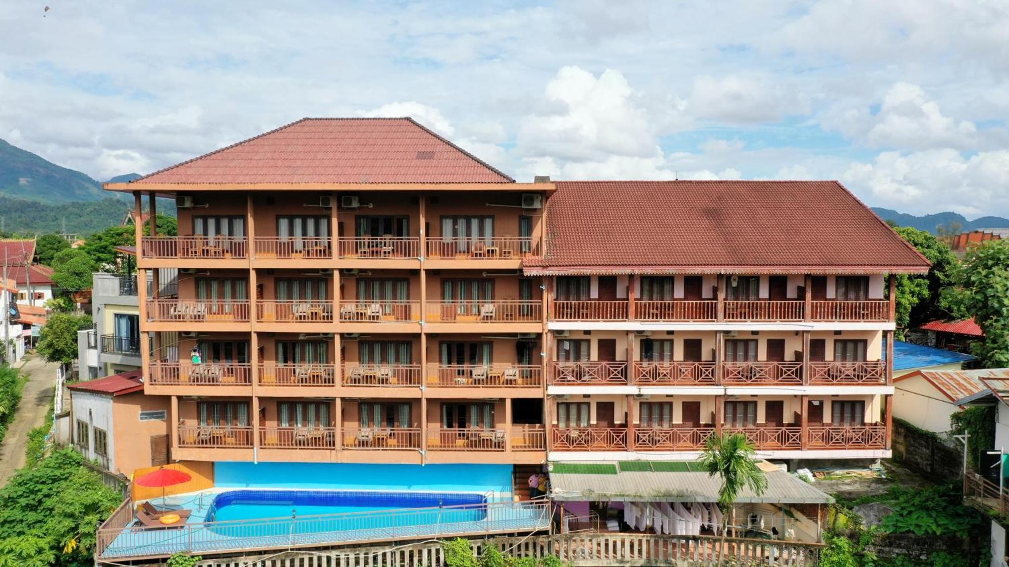 Happy Riverview Hotel Vang Vieng Εξωτερικό φωτογραφία